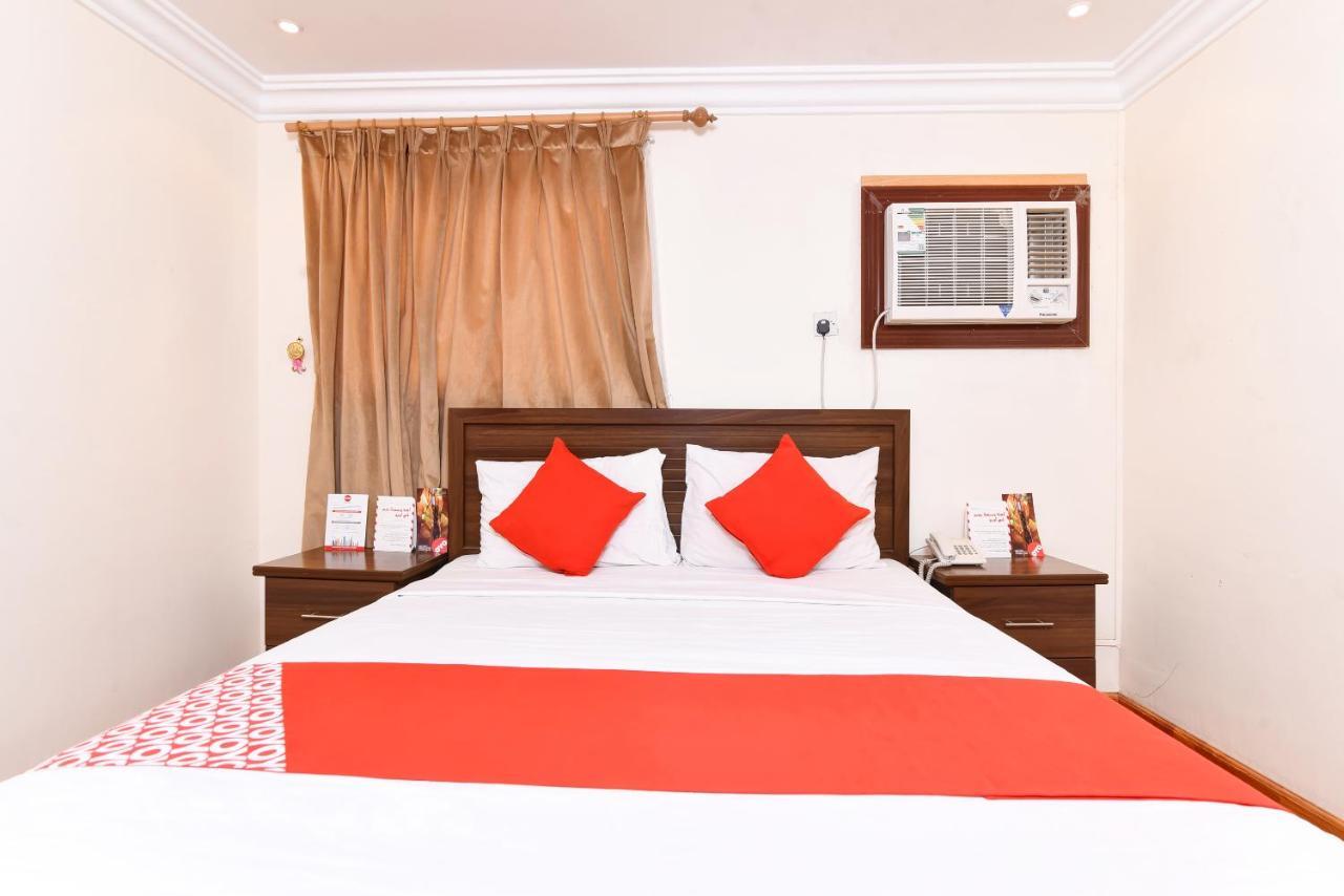 Oyo 416 Bonais Hotel Эль-Хаса Экстерьер фото