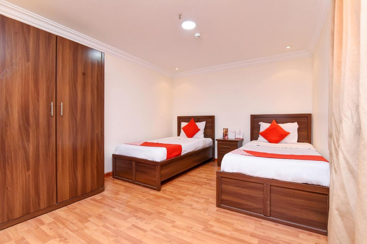 Oyo 416 Bonais Hotel Эль-Хаса Экстерьер фото